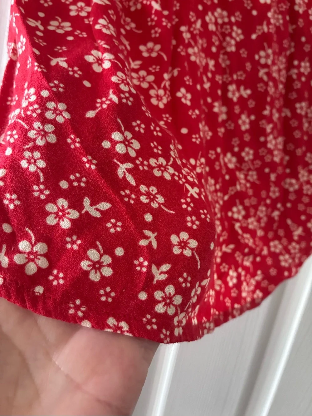 Reformation Button Up V-Neck Red Floral Blouse Size S - Picture 6 of 6